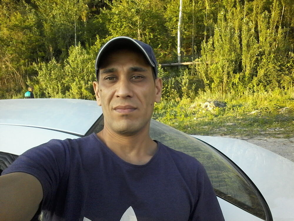  18842554  Alidjon, 41 ,    