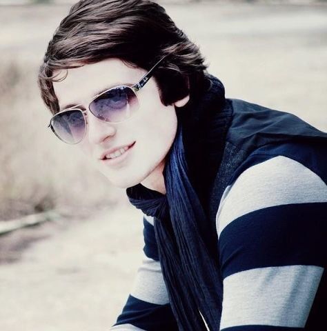  4345744  Irakli, 35 ,    