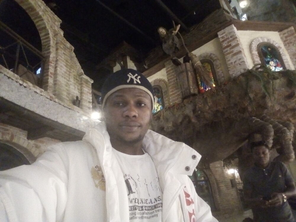  ,   Prince Shola, 40 ,   ,   , c 