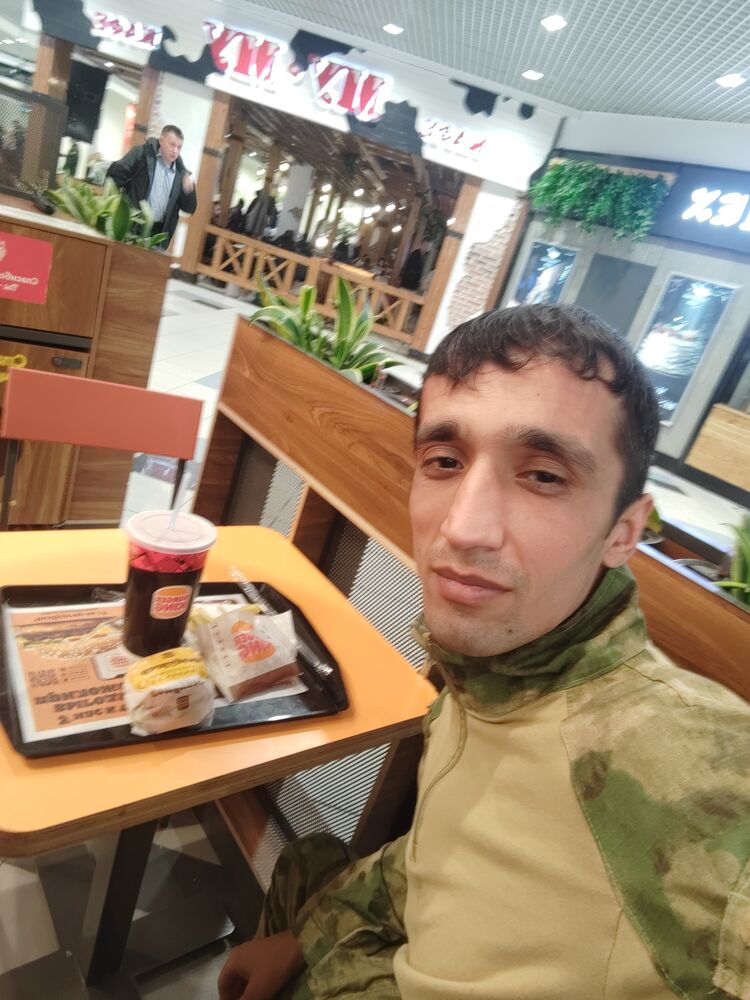  42137774  , 28 ,    