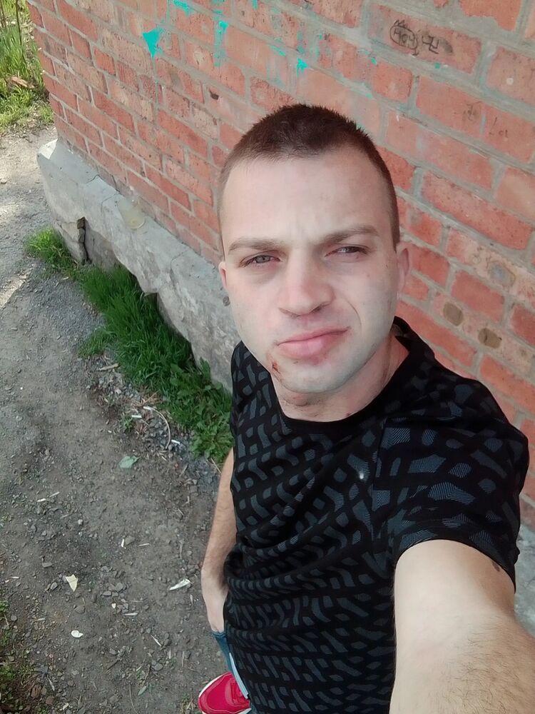  52240824  , 30 ,    