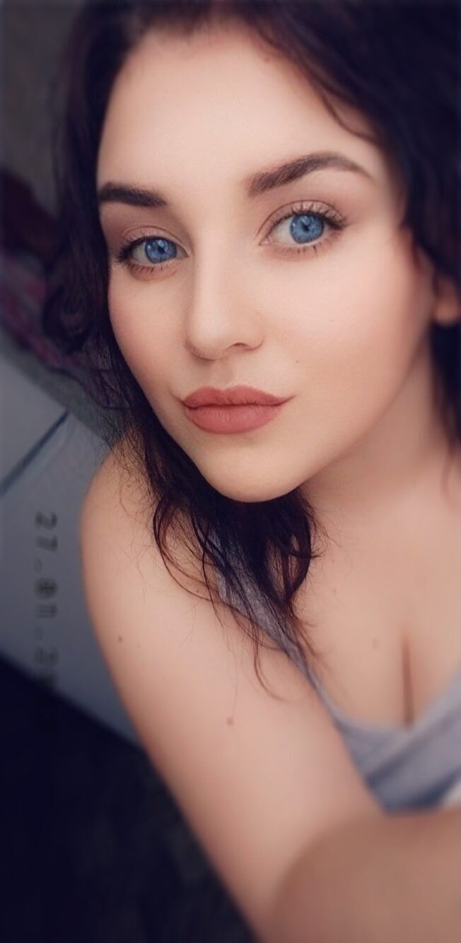  ,   Anastasia, 25 ,   ,   , 