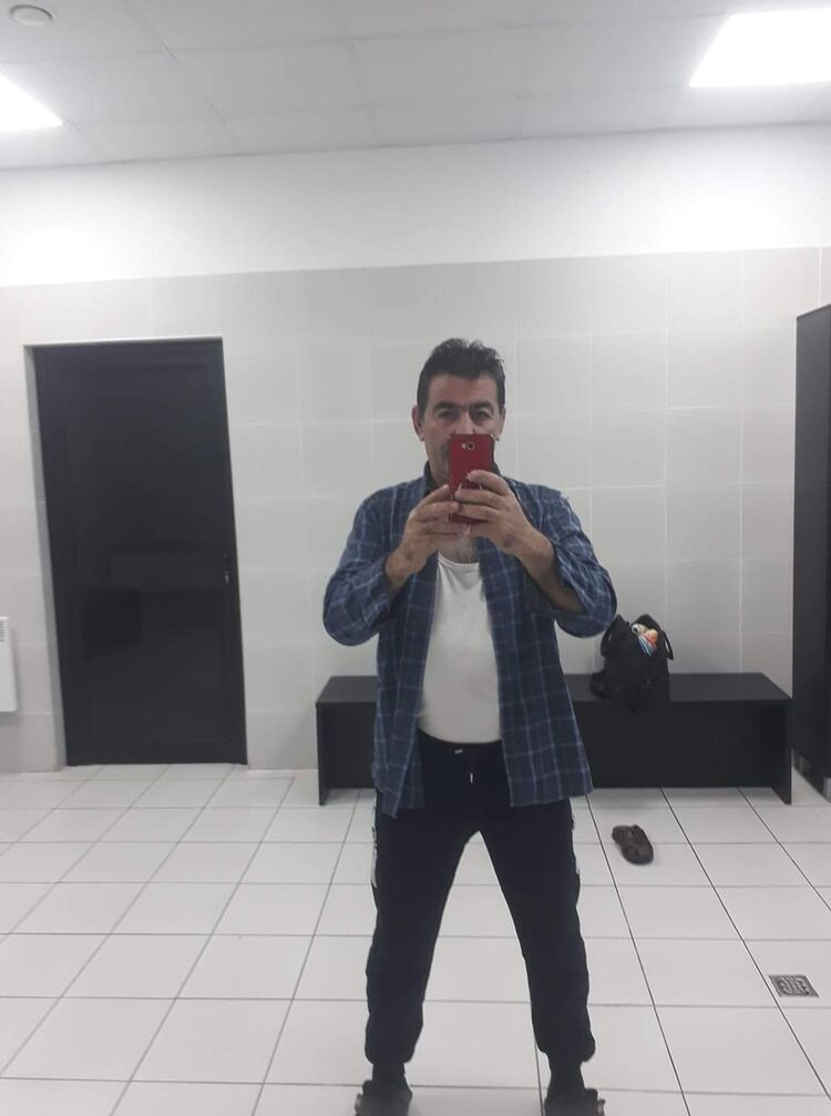 32672324  Sinan, 53 ,    