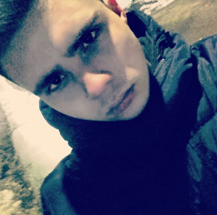  44591064  , 25 ,    