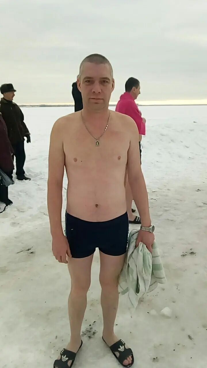  ,   Yura, 42 ,     , c 