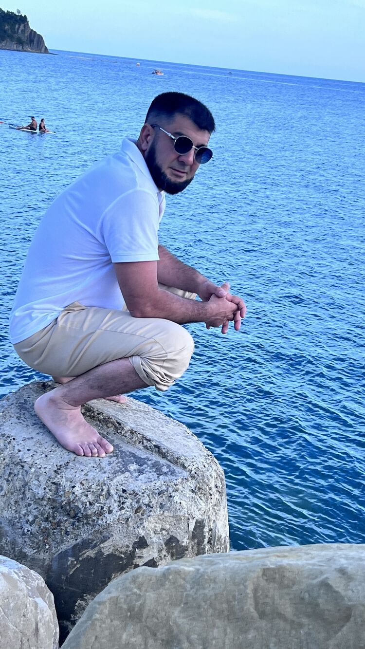  54416294  Said, 39 ,    