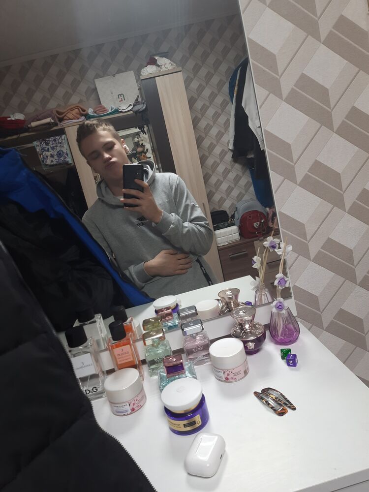  ,   Dmitry, 21 ,   ,   , c , 