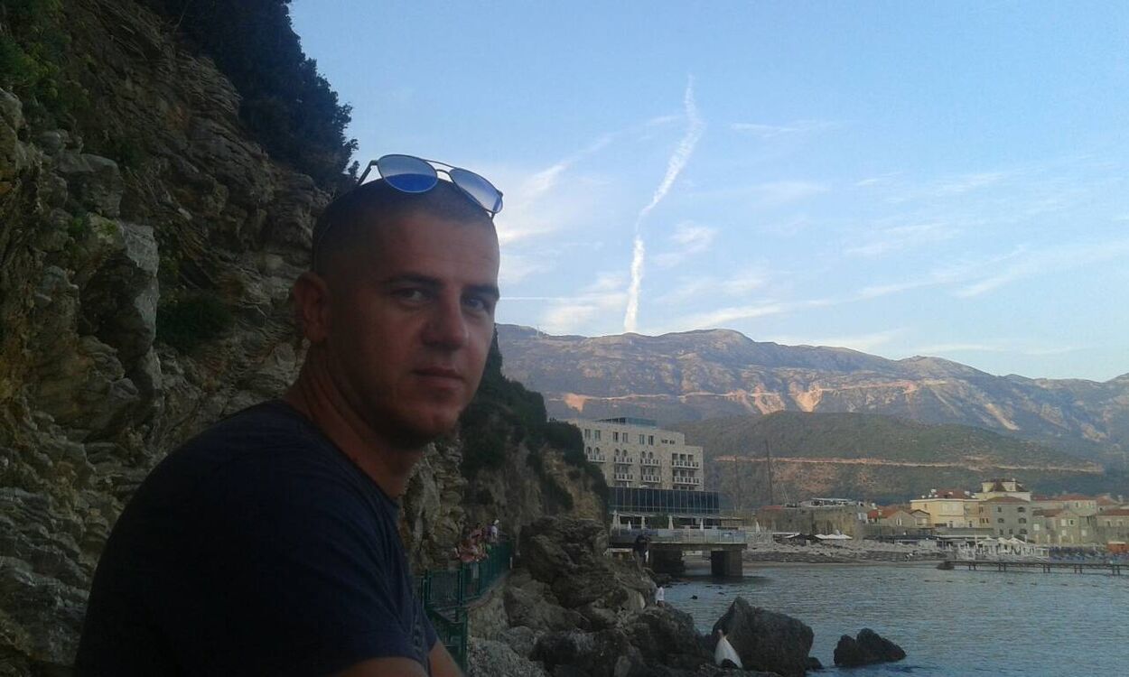 ,   Milan, 41 ,   ,   , c , 