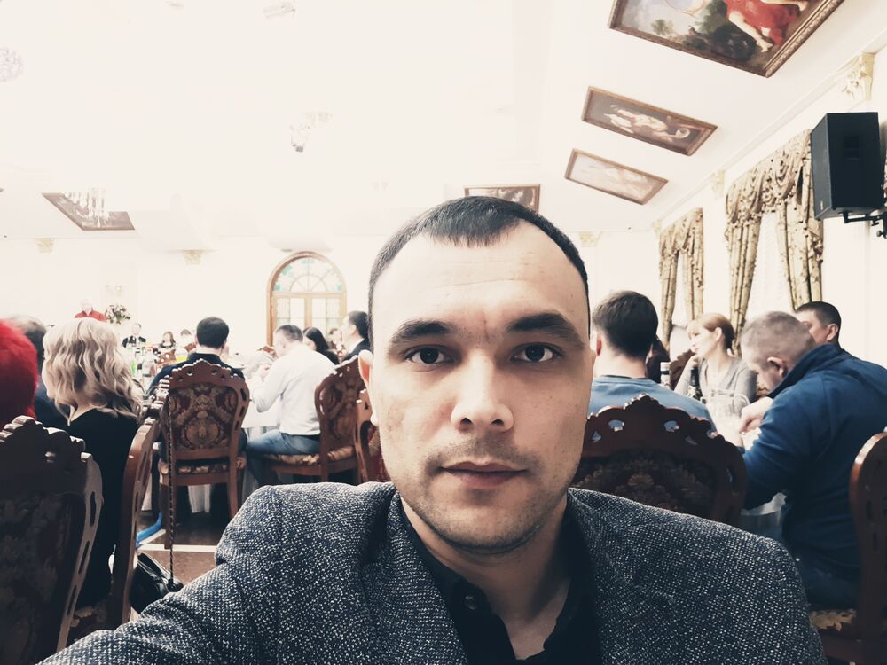  ,   Aziz, 34 ,   ,   