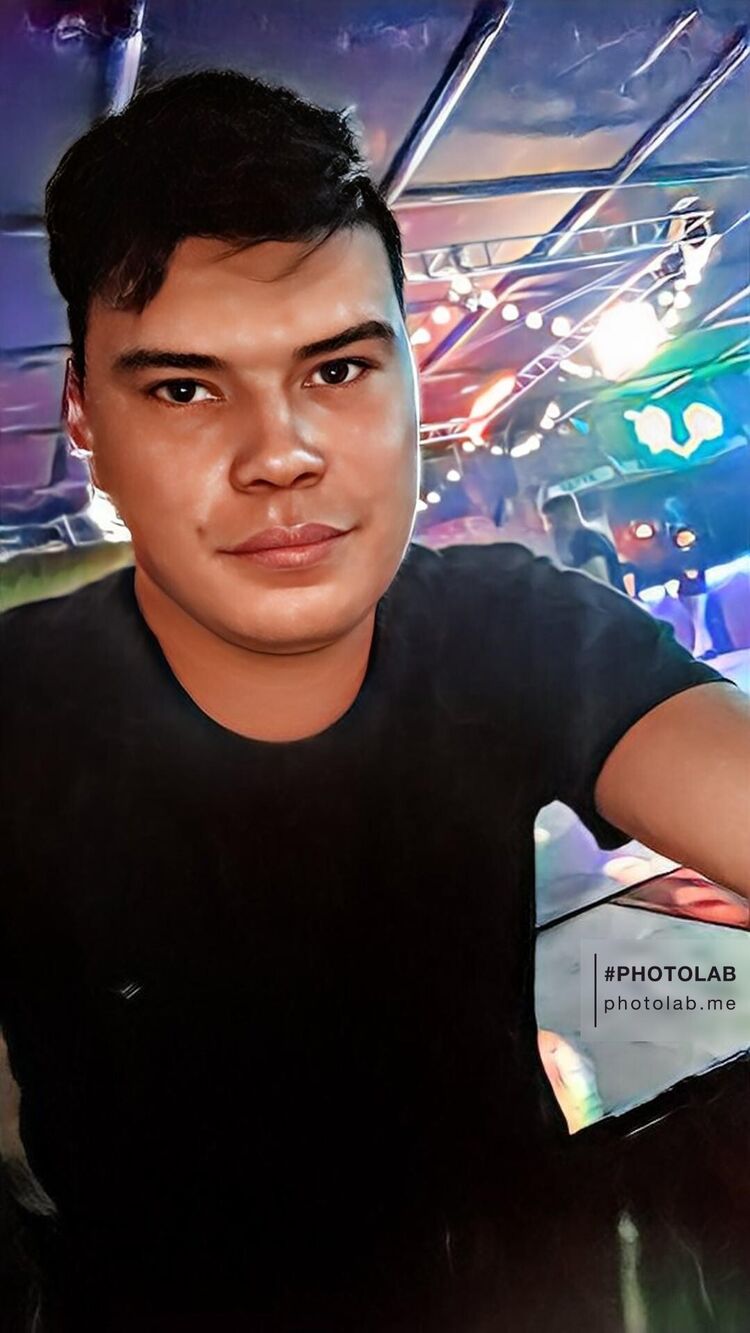  33922054  Alex, 27 ,    