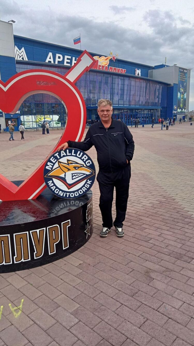  54664424  Dmitry, 50 ,    