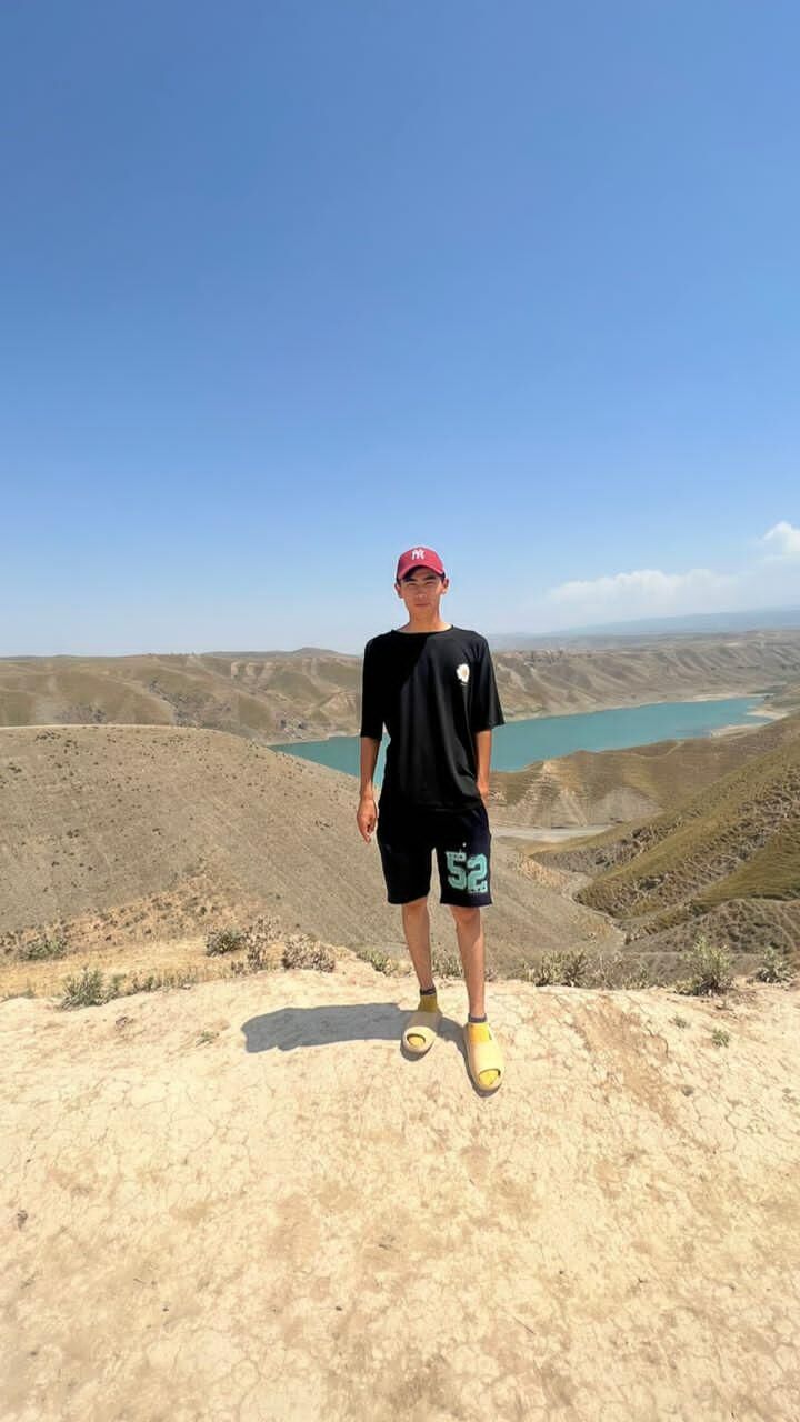  ,   Ilyos, 22 ,   ,   , c 