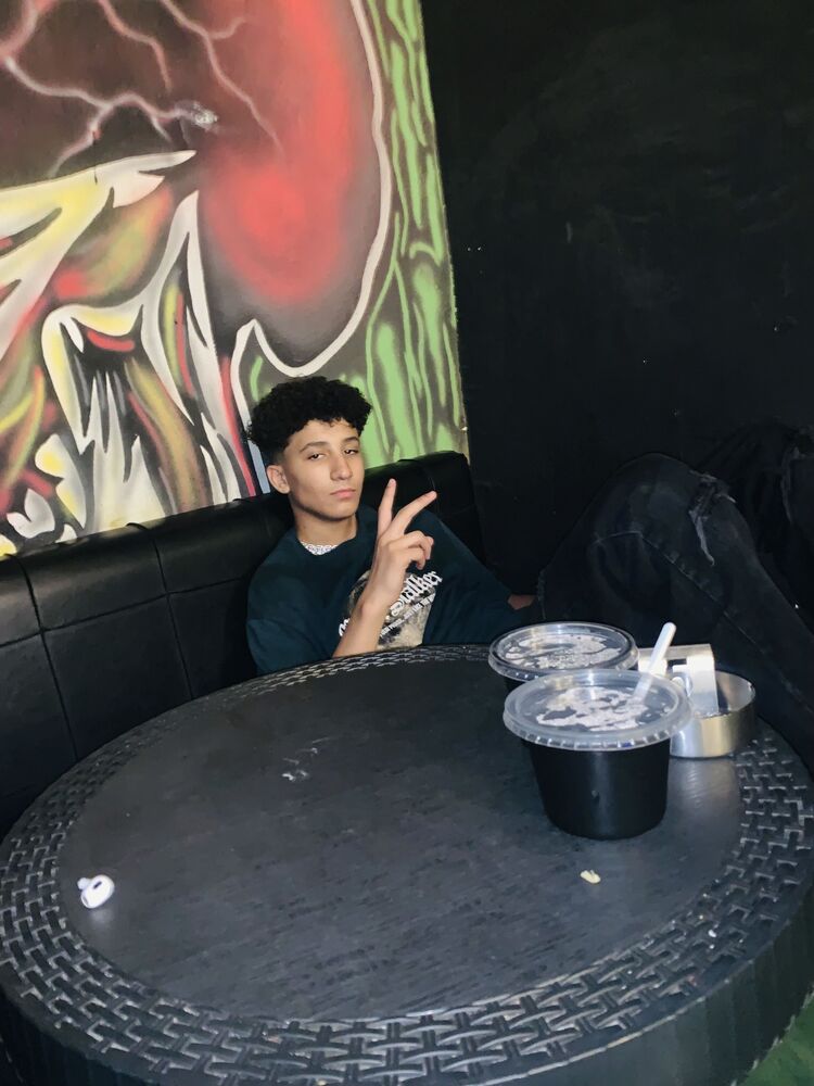 52866284  Mohammed, 19 ,    