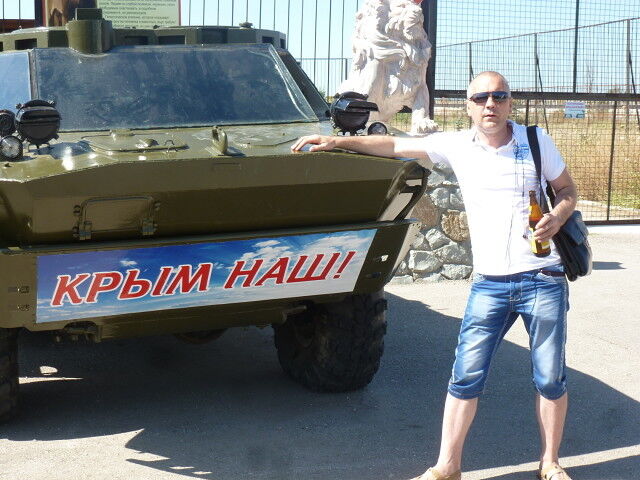  7740294  Sergey, 53 ,     