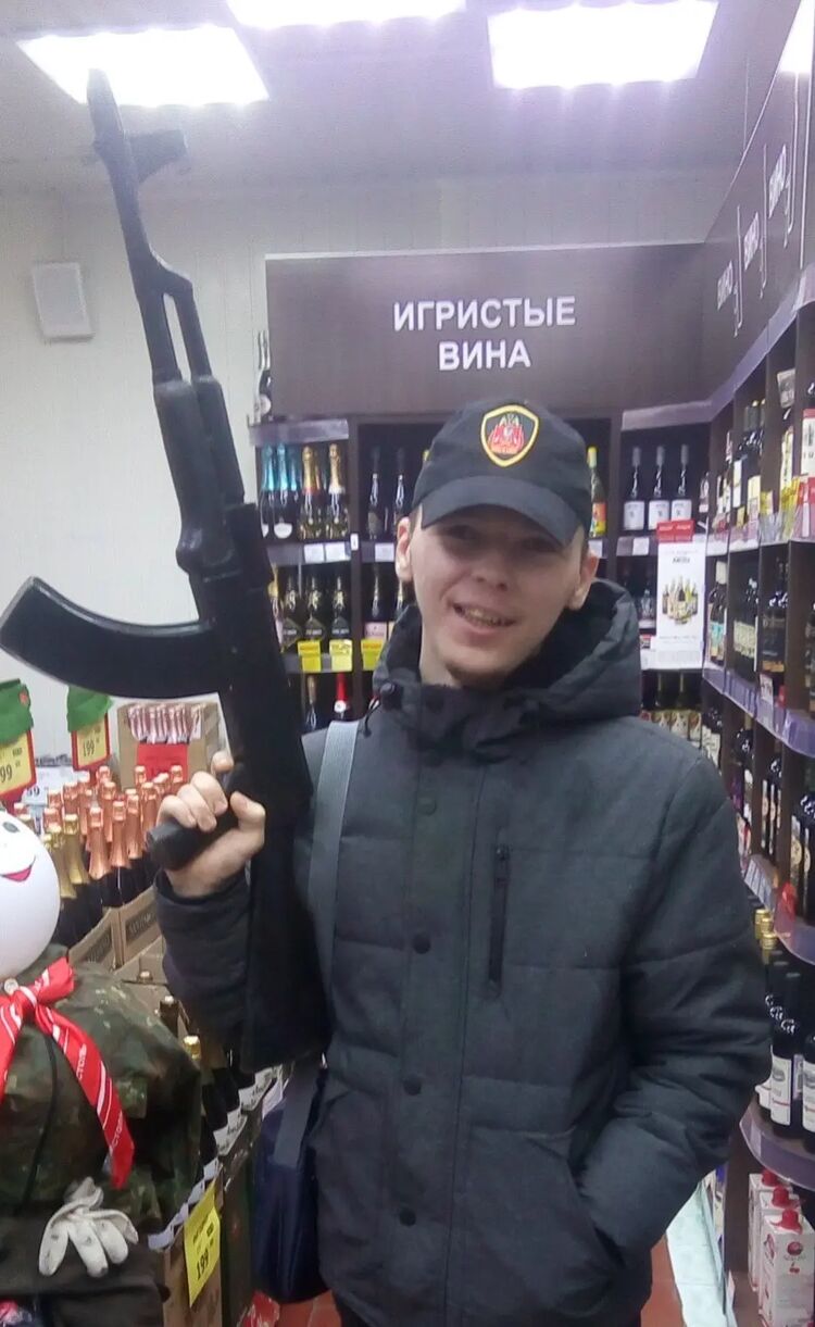  31064724  Vladislav, 29 ,     