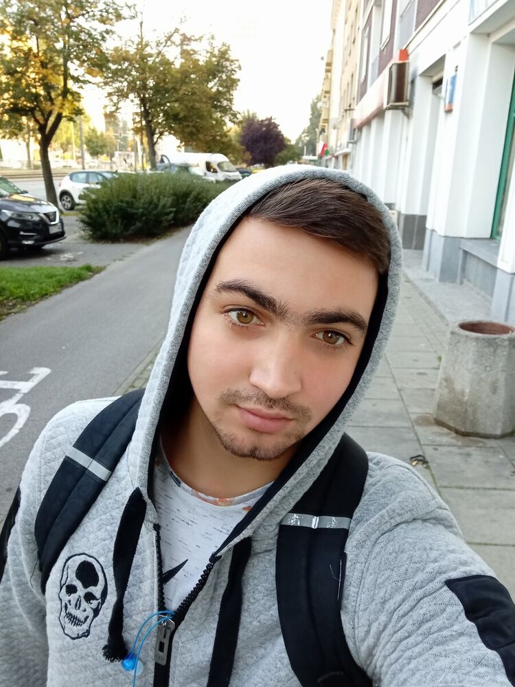  ,   Viktor, 27 ,   ,   , c 