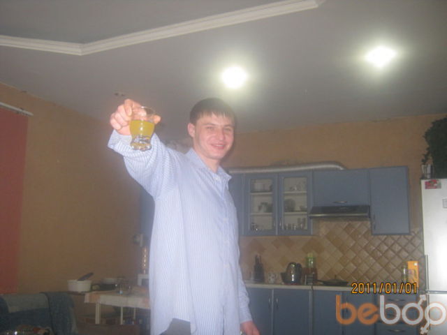  987784  Anton, 41 ,    