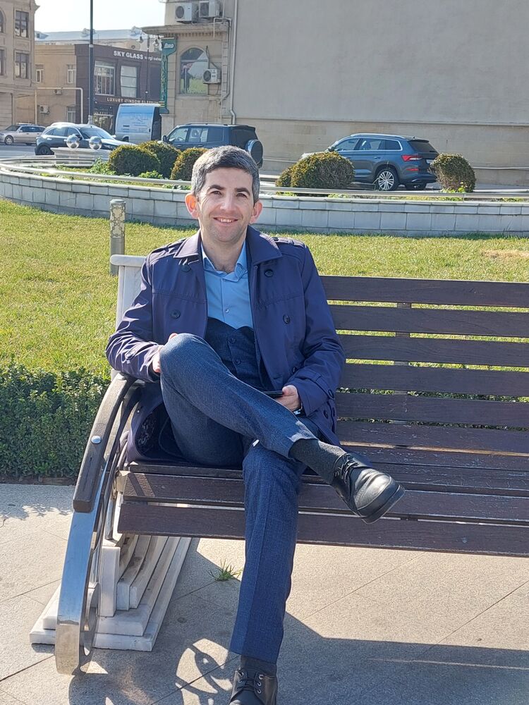  29275704  Araz, 35 ,    