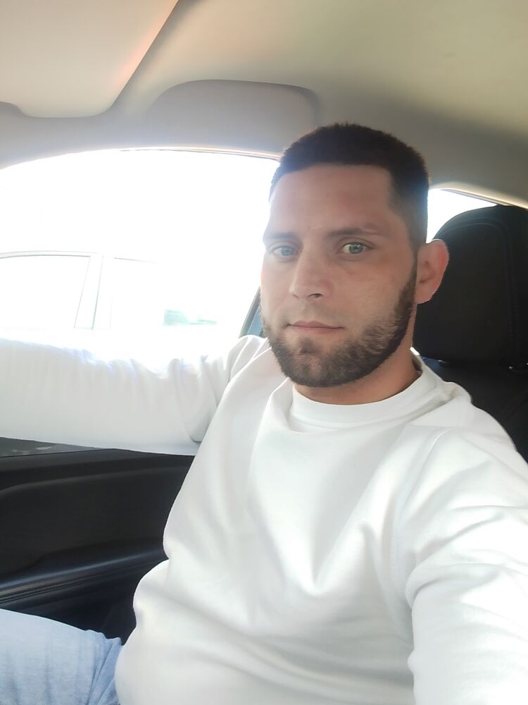  50953264   , 34 ,    --