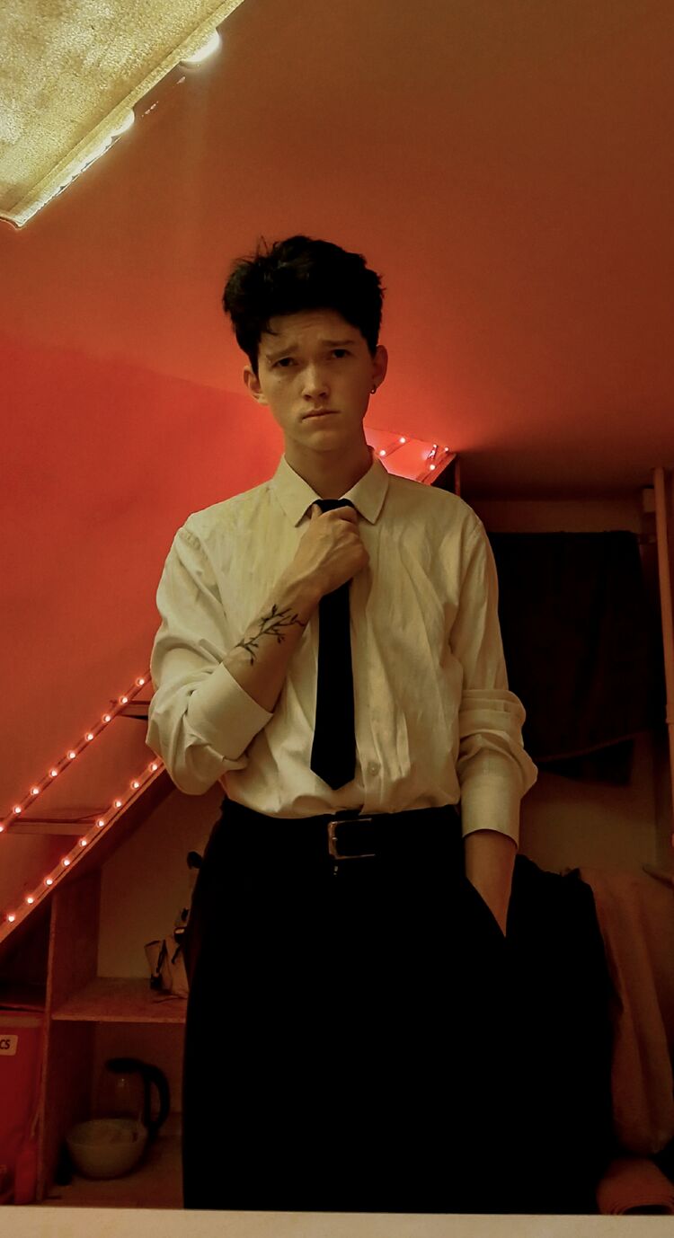 ���� 56137944 ����� �������, 18 ���, ���� ���������� � ����������