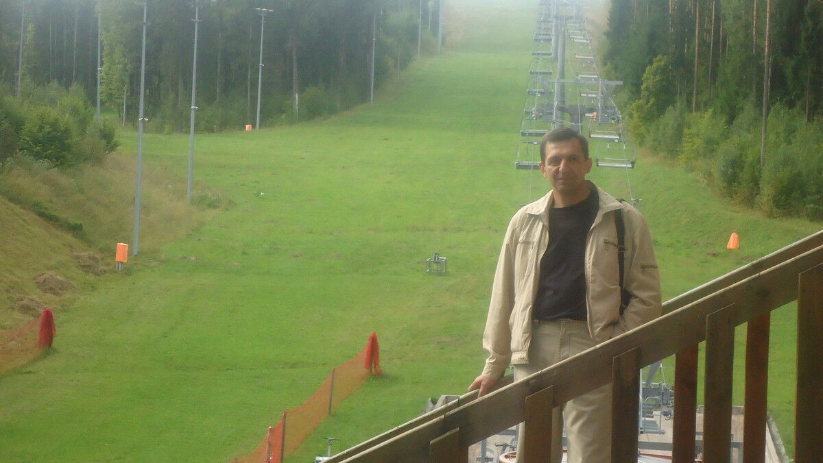  ,   Oleg, 60 ,  