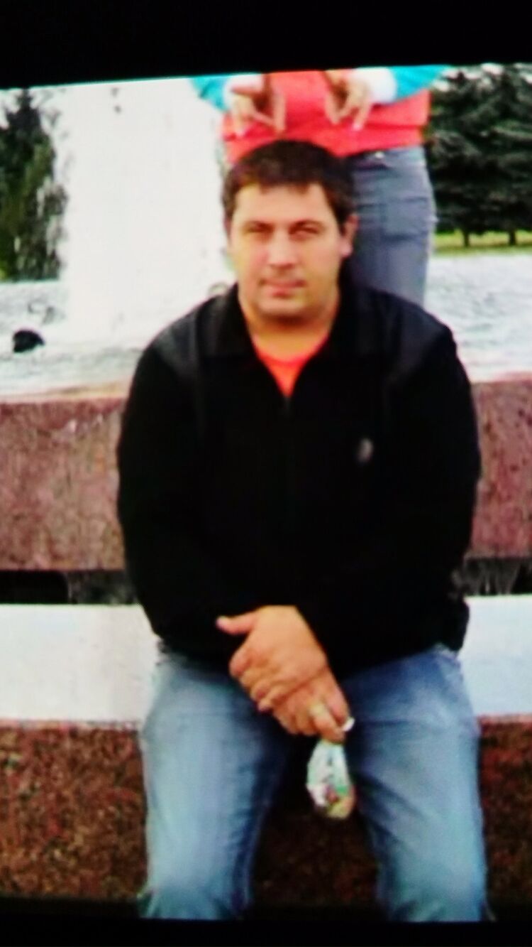  41683494  , 47 ,    