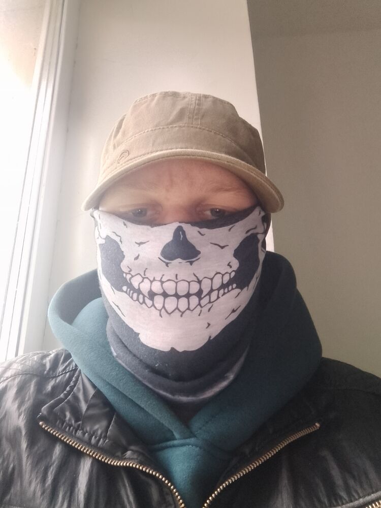  53863844  Pavel, 18 ,    -