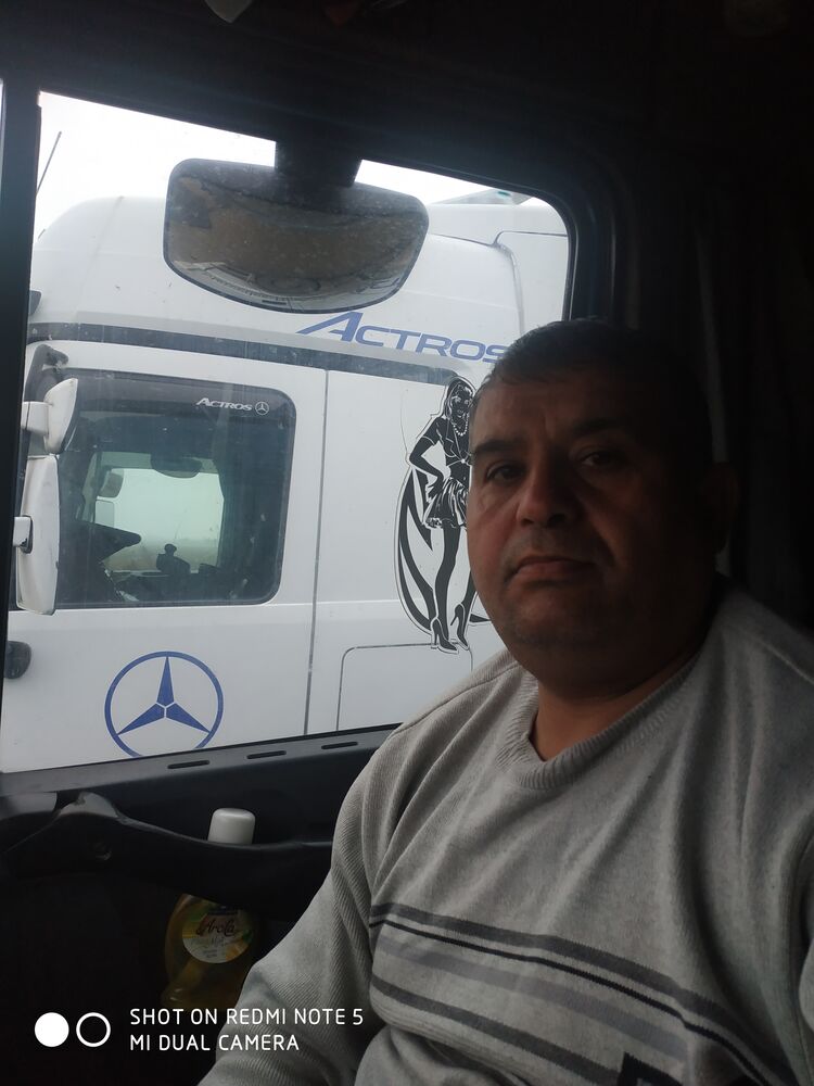  ,   Mansur, 50 ,   ,   