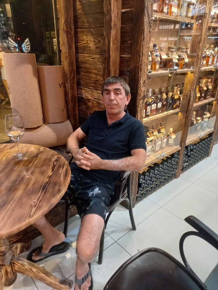  27867944  , 44 ,    