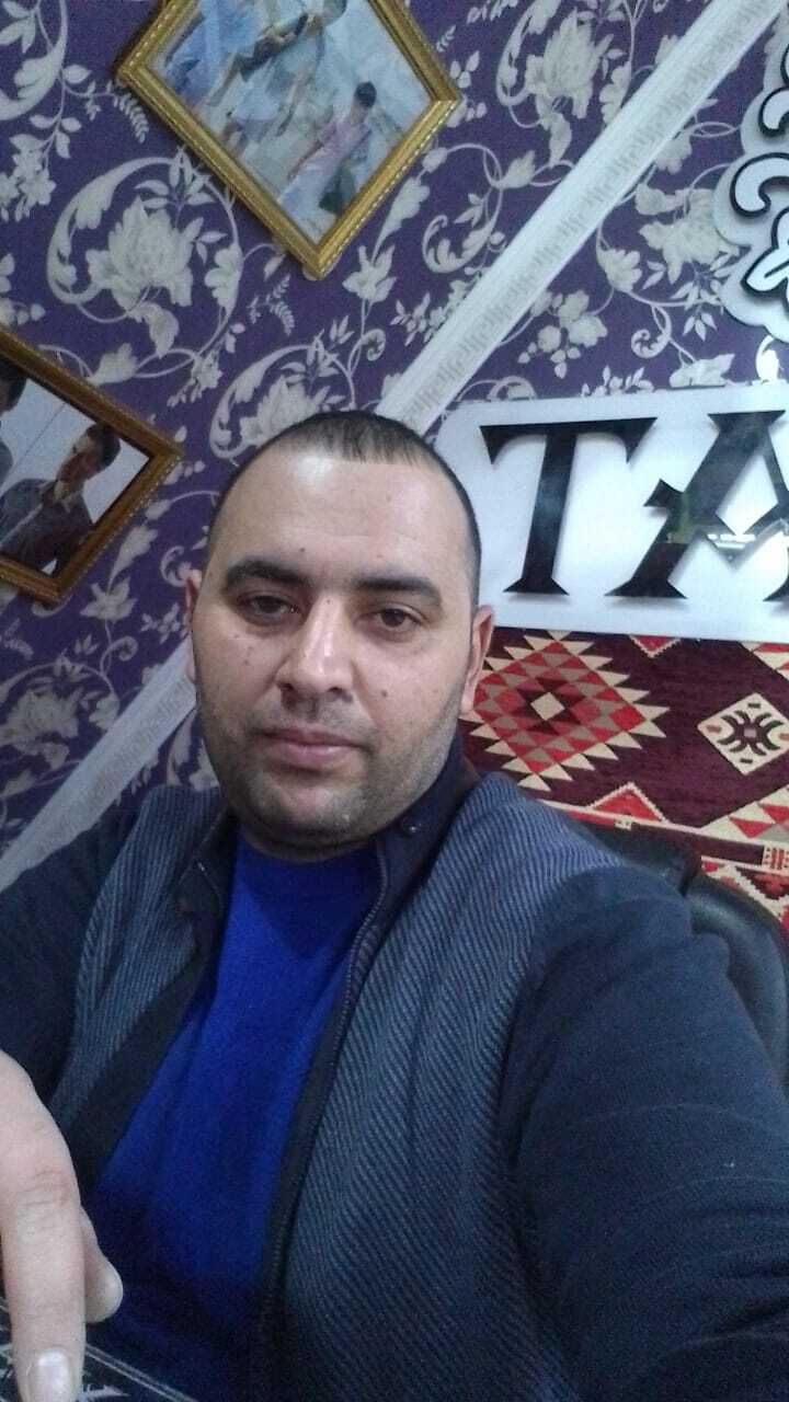  42208064  , 37 ,    