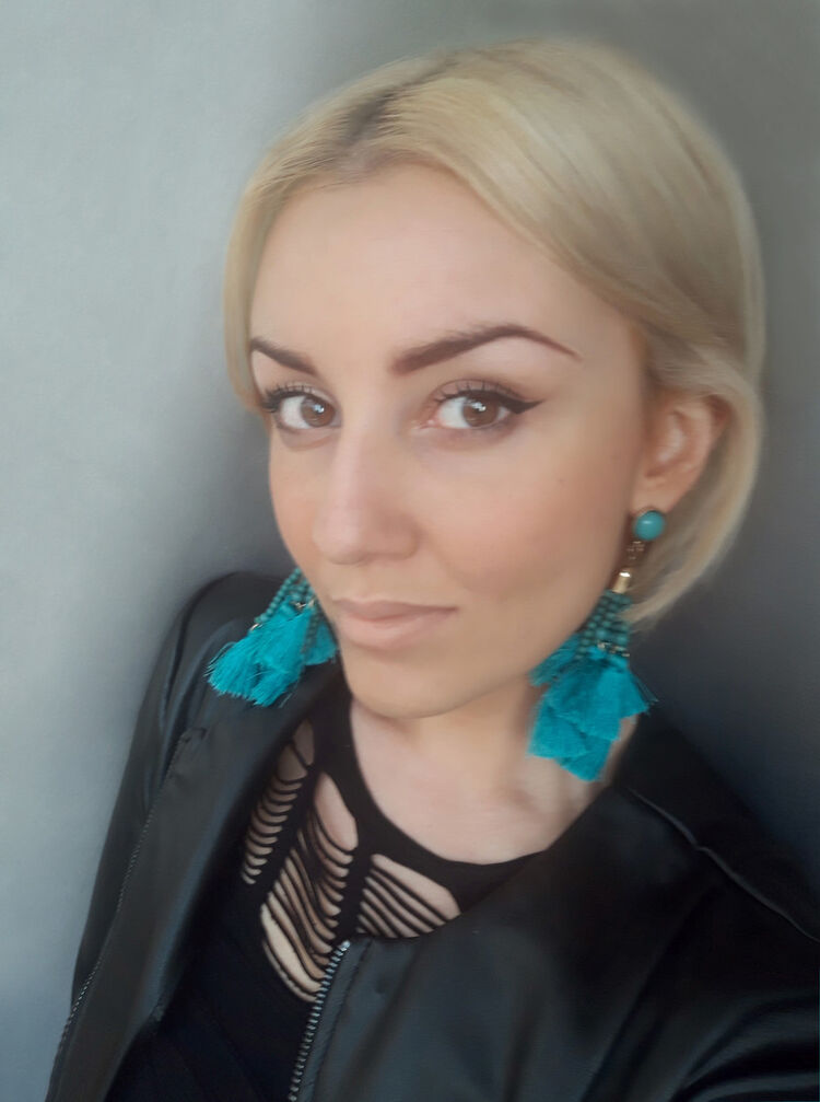 ���� 15849594 ������� Berenice, 37 ���, ���� ���������� � Vastra Frolunda