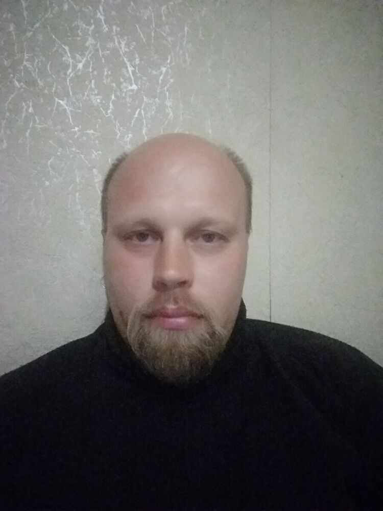  20105974  Vitaliy, 47 ,    