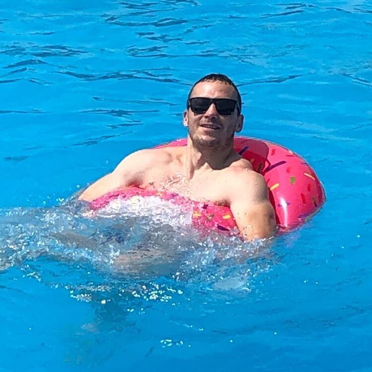  ,   , 37 ,   c 