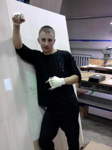  48424454  Alex, 37 ,    