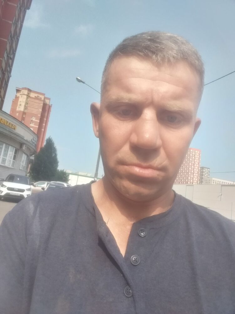  51944864  , 43 ,    