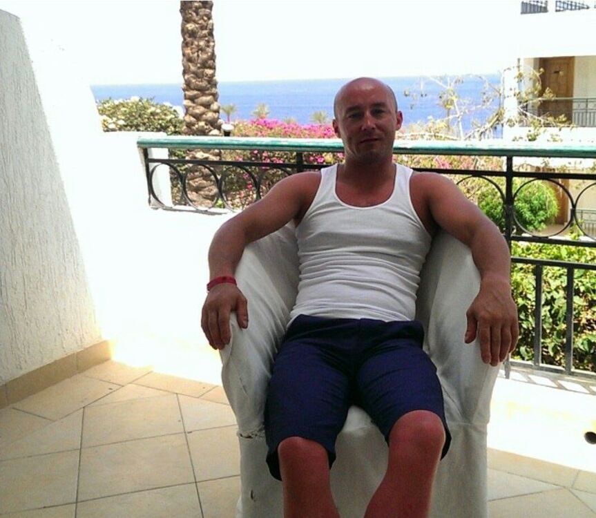  41356884  Slava, 40 ,    