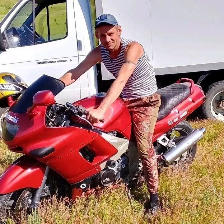  46386114  , 44 ,    