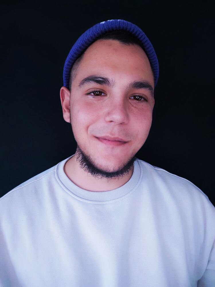  33397624  , 30 ,    