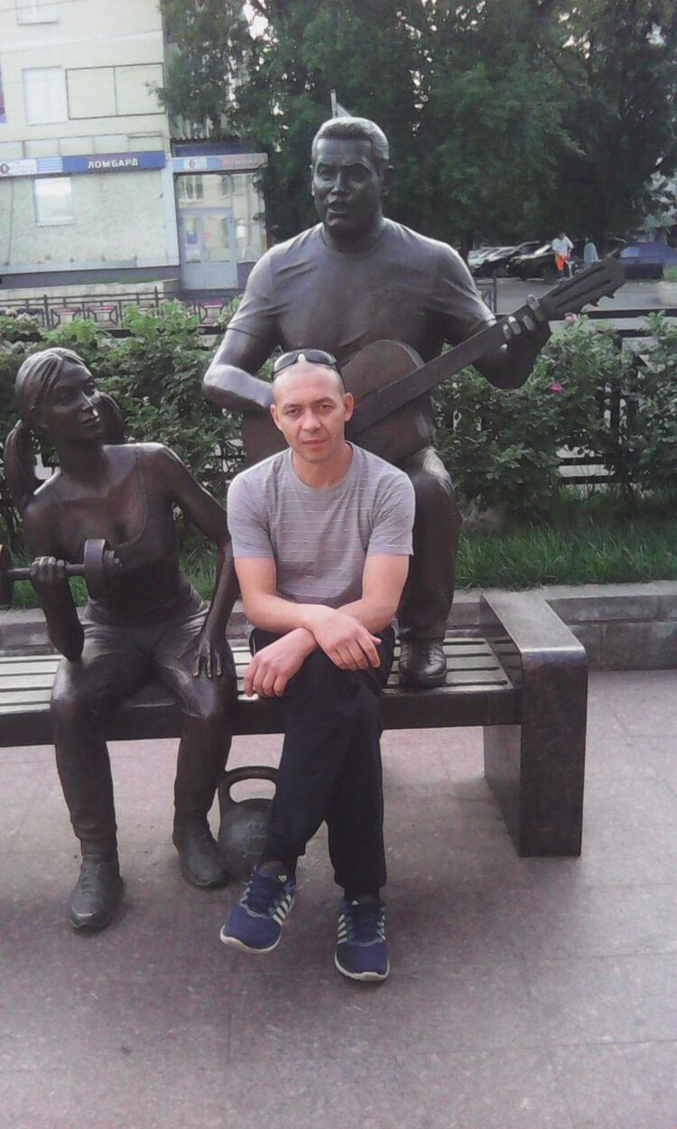  ,   Sergei, 46 ,   ,   