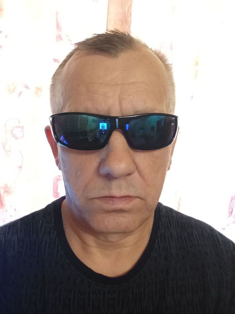  53738734  Alexander, 48 ,    -