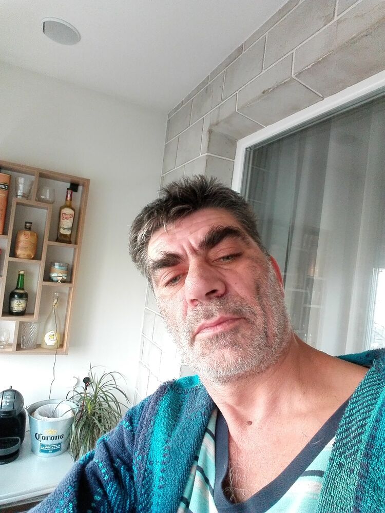  48228344  , 47 ,    