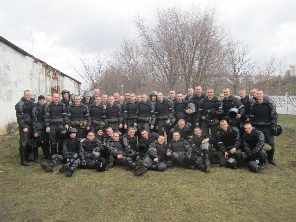  ,   Frolen1994, 30 ,   ,   , c 