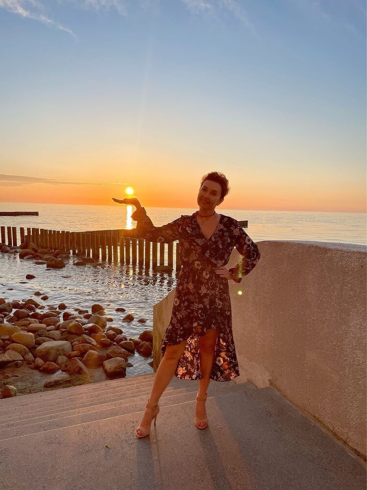  ,   Vera, 51 ,   c 