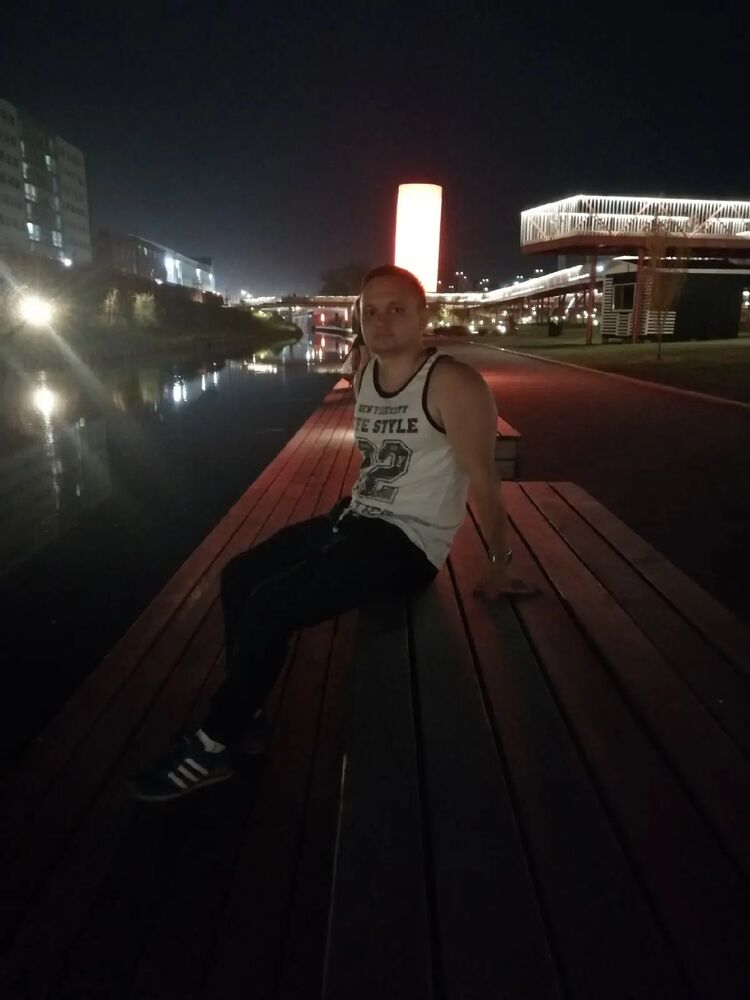  34807024  , 33 ,    