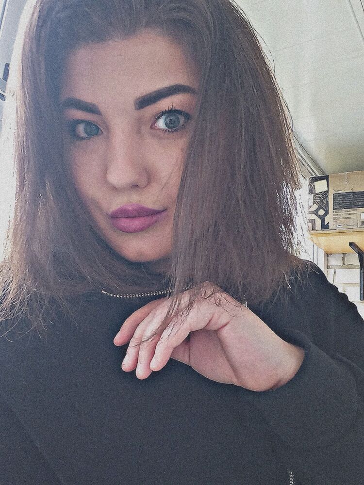  37577064  , 28 ,    