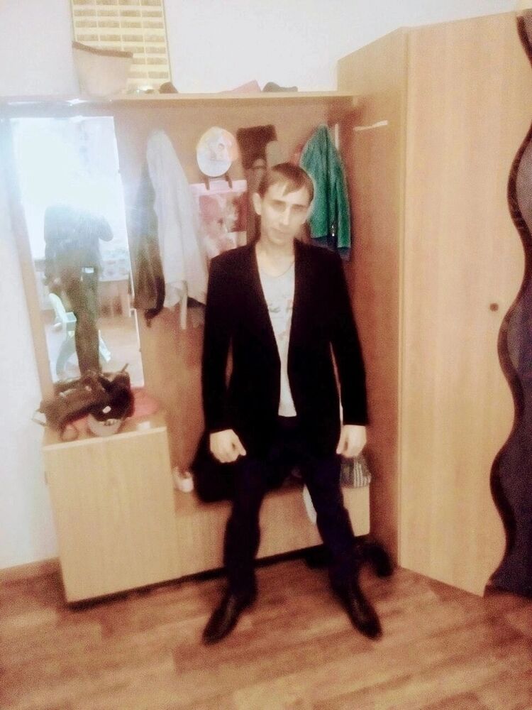  53947714  Social, 35 ,    