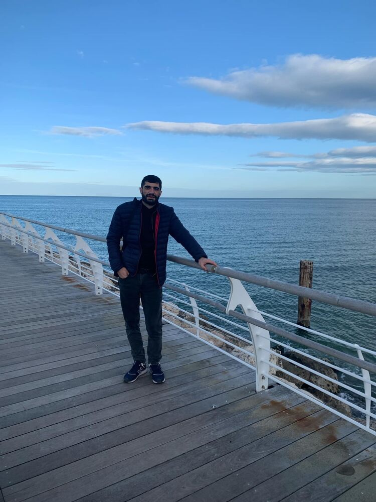  ,   Vahe, 32 ,   ,   , c 