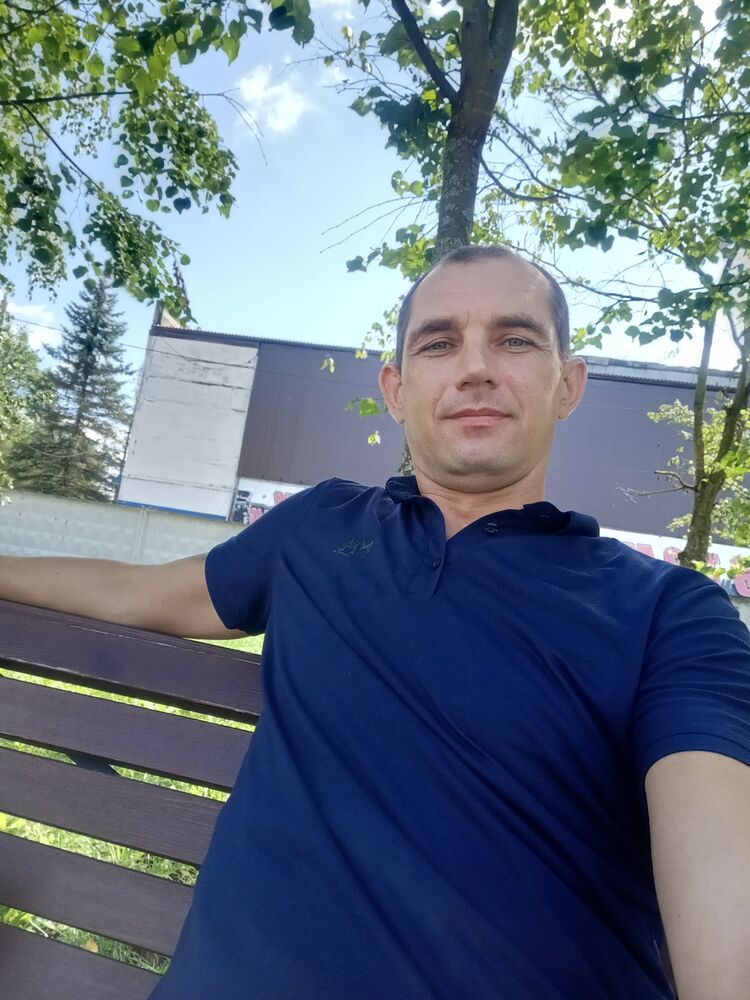  37017874  , 42 ,    