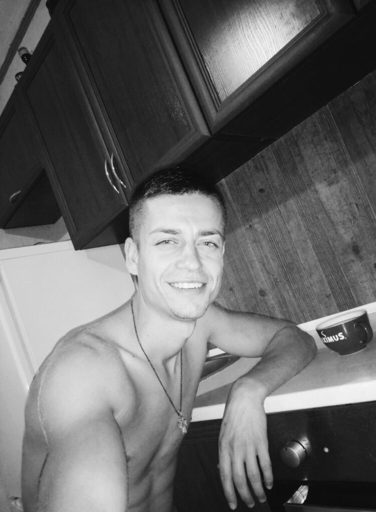  ,   Pavel, 34 ,     , c 