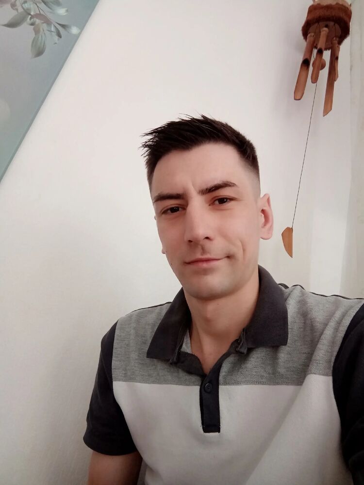  44135484  Ramil, 34 ,    